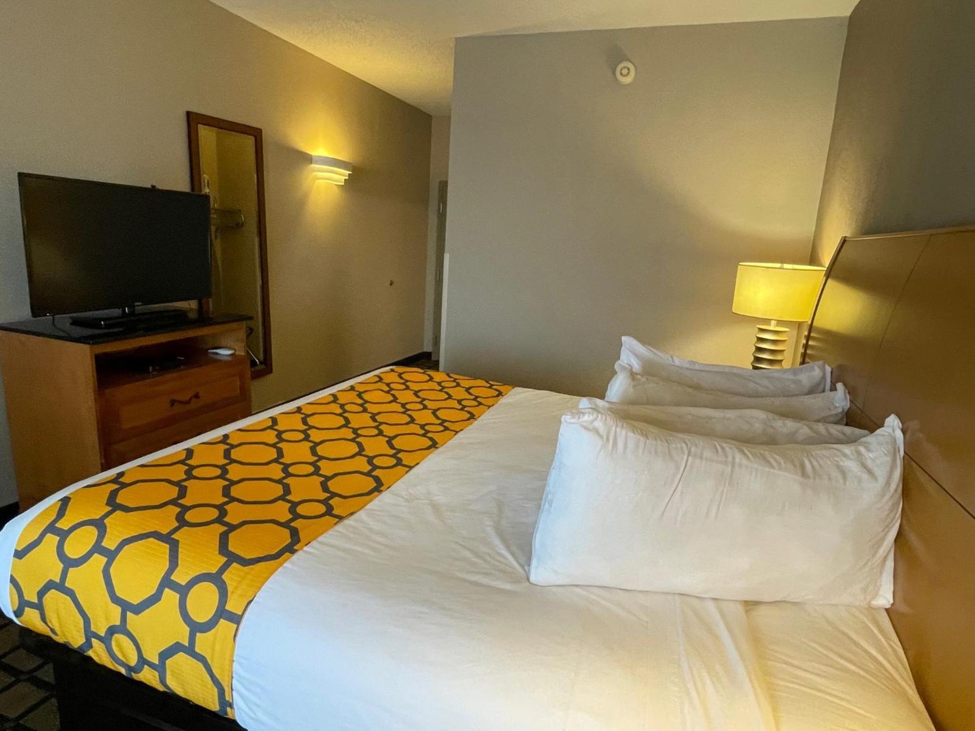 Baymont By Wyndham West Plains Hotell Eksteriør bilde