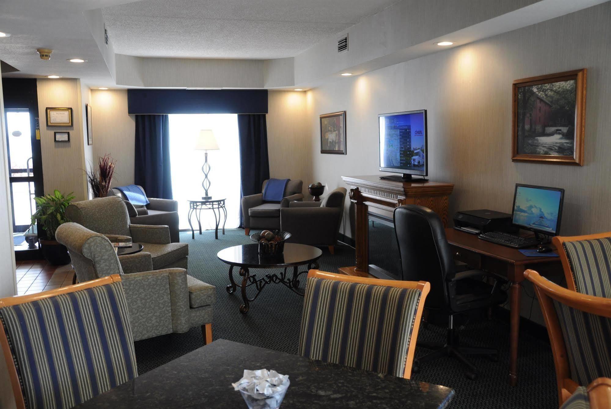 Baymont By Wyndham West Plains Hotell Eksteriør bilde